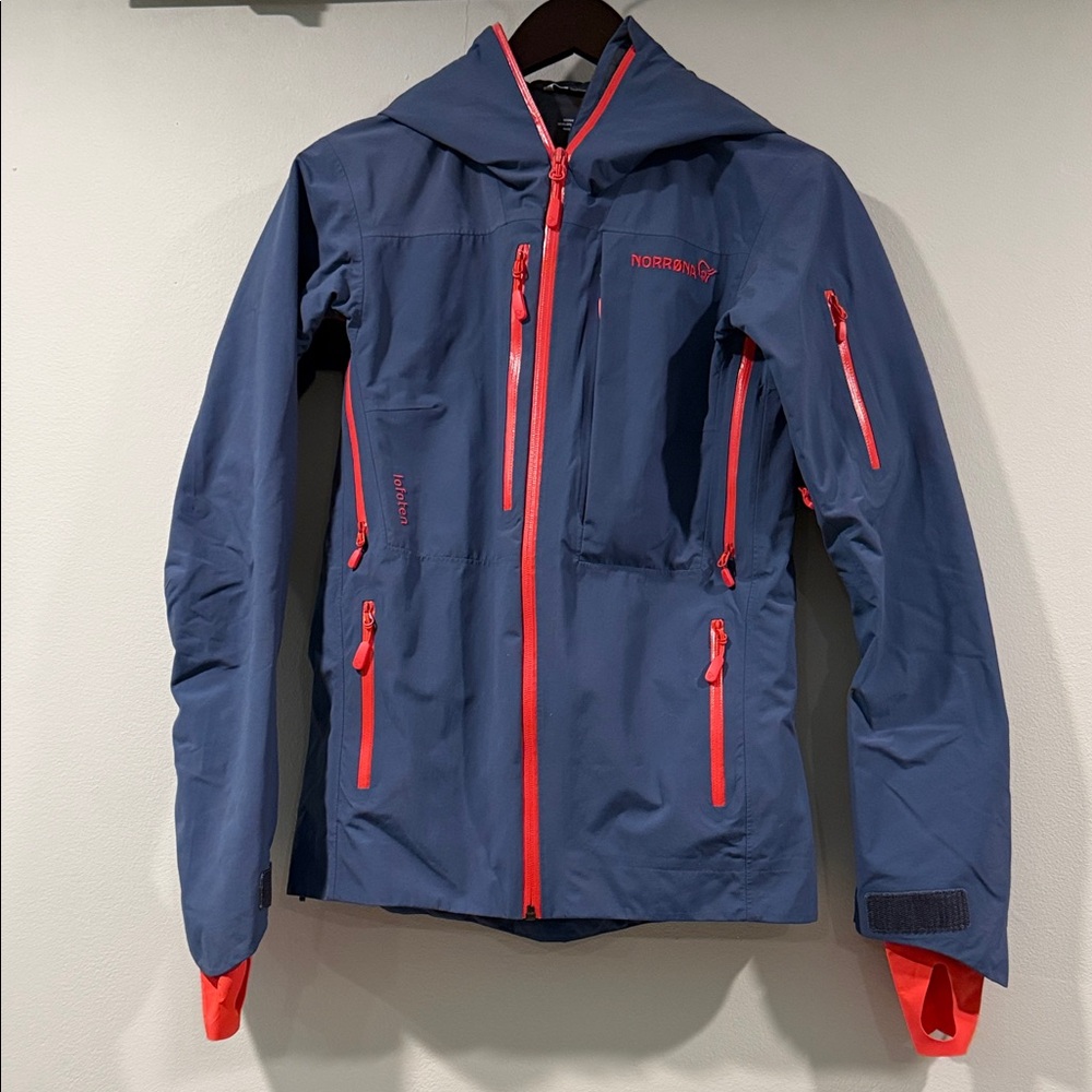 Norrona Lofoten Gore-Tex Insulated Jacket XS